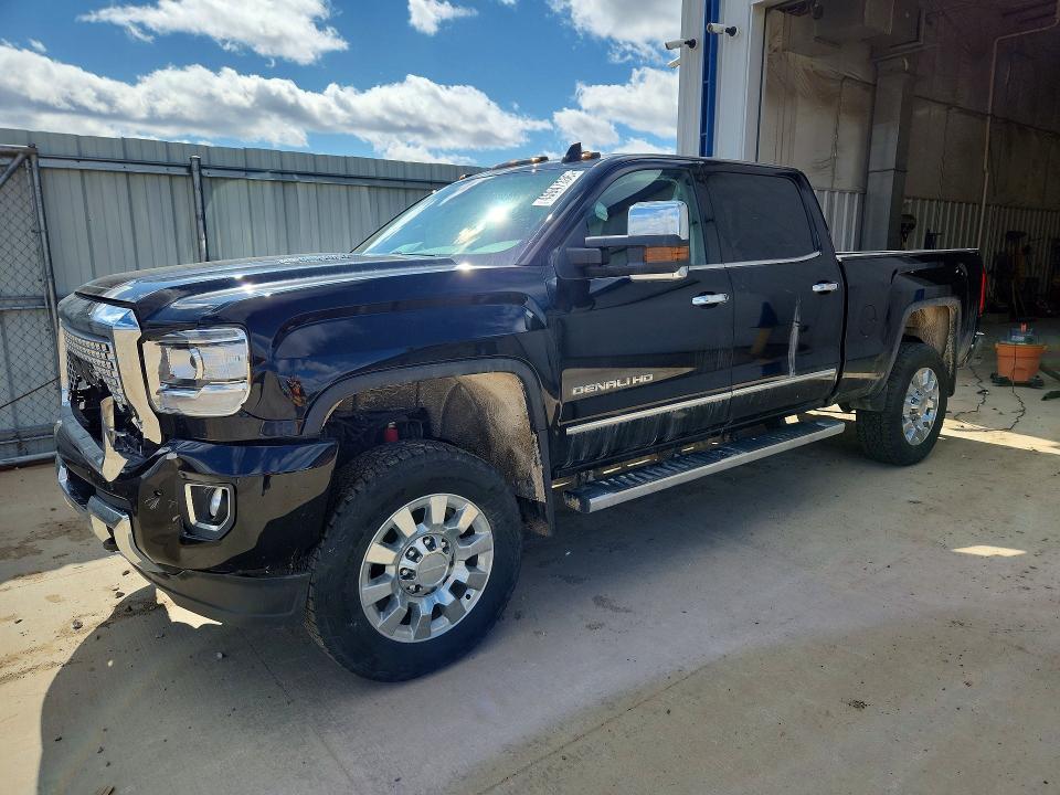 2016 GMC Sierra K2500 Denali