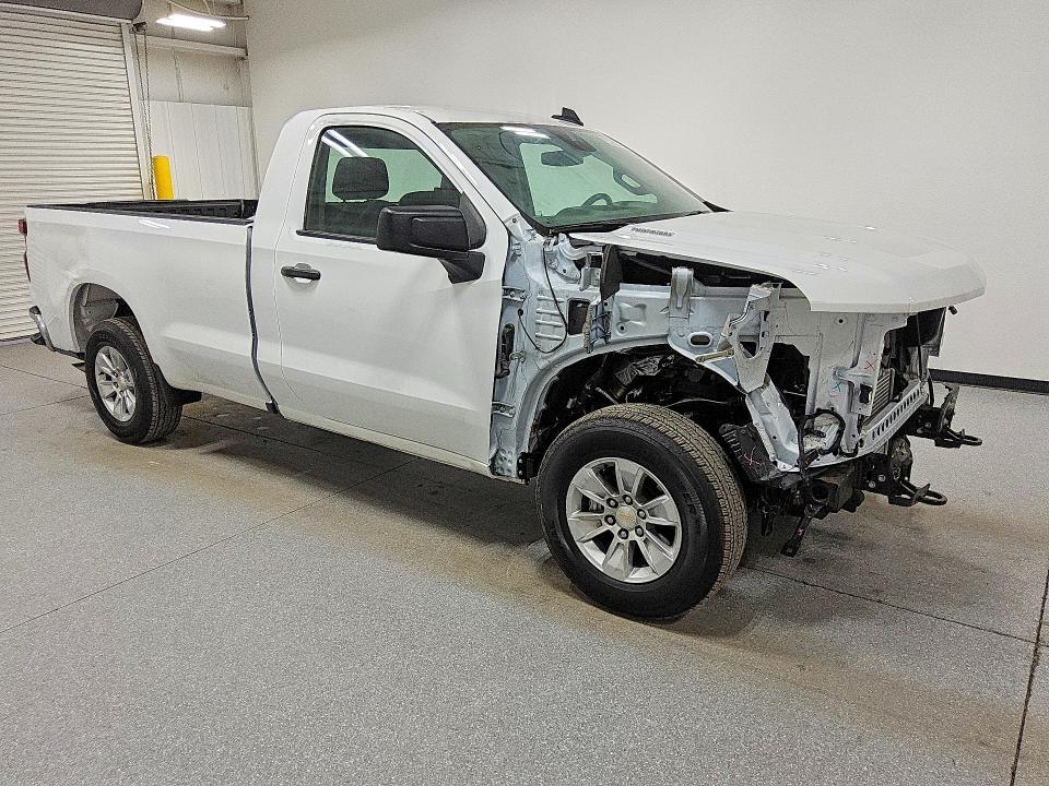 2025 Chevrolet Silverado C1500