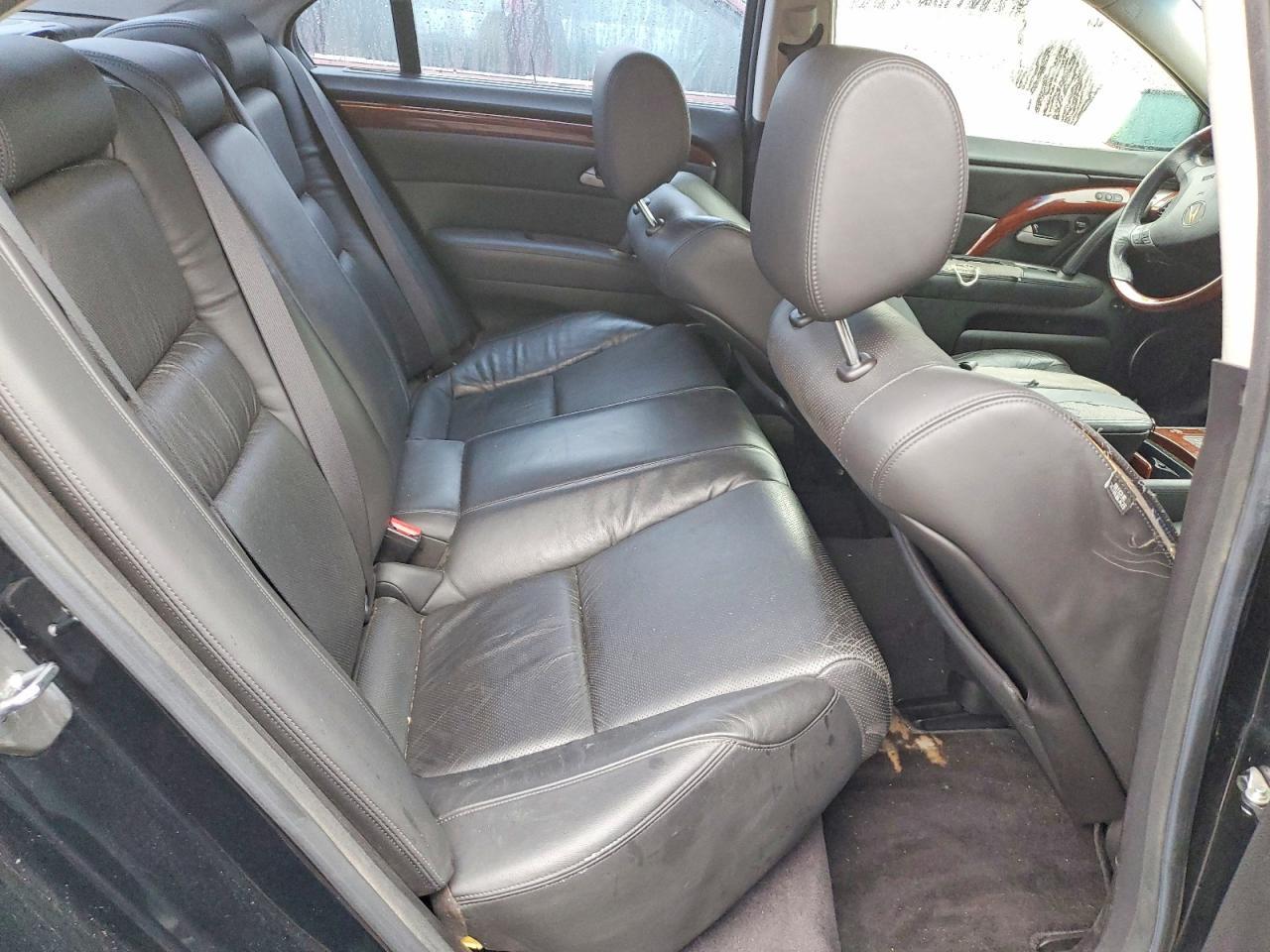 2009 Acura RL
