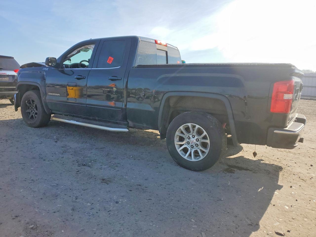 2018 GMC Sierra K1500 SLE
