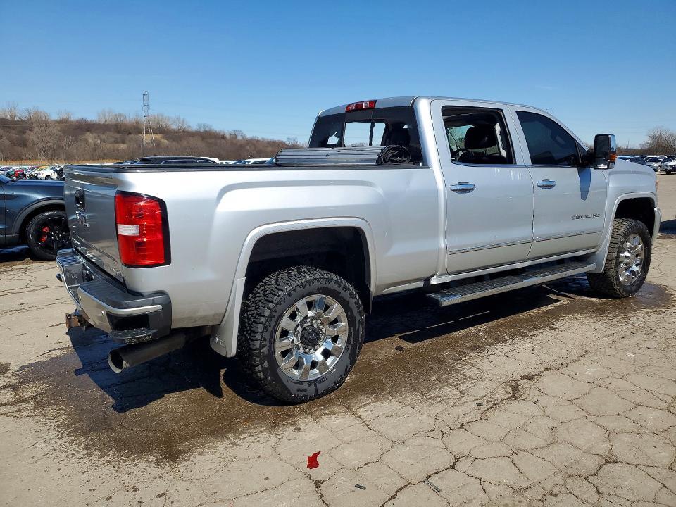 2018 GMC Sierra K2500 Denali