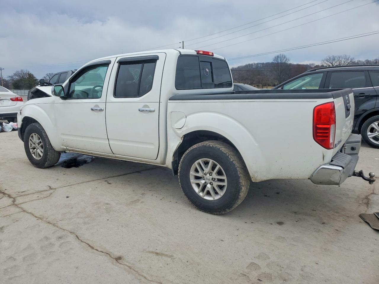 2016 Nissan Frontier s