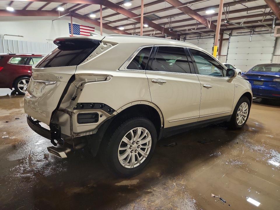 2017 Cadillac XT5