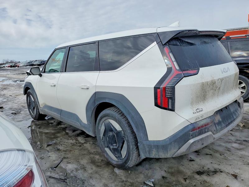 2025 KIA EV9 Light Long Range