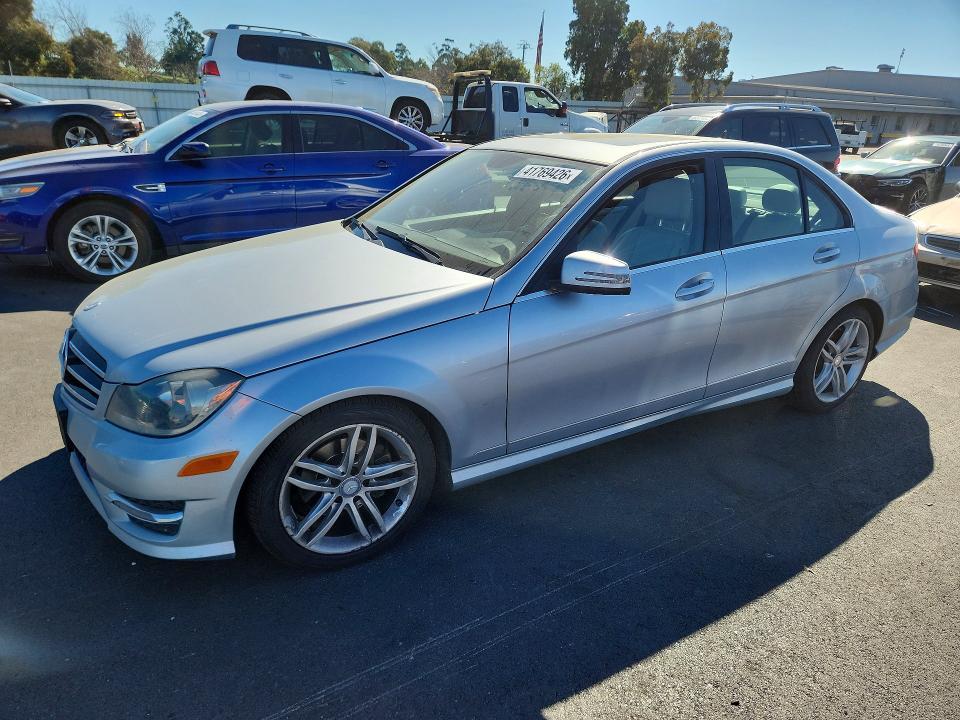 2014 Mercedes-Benz C 250