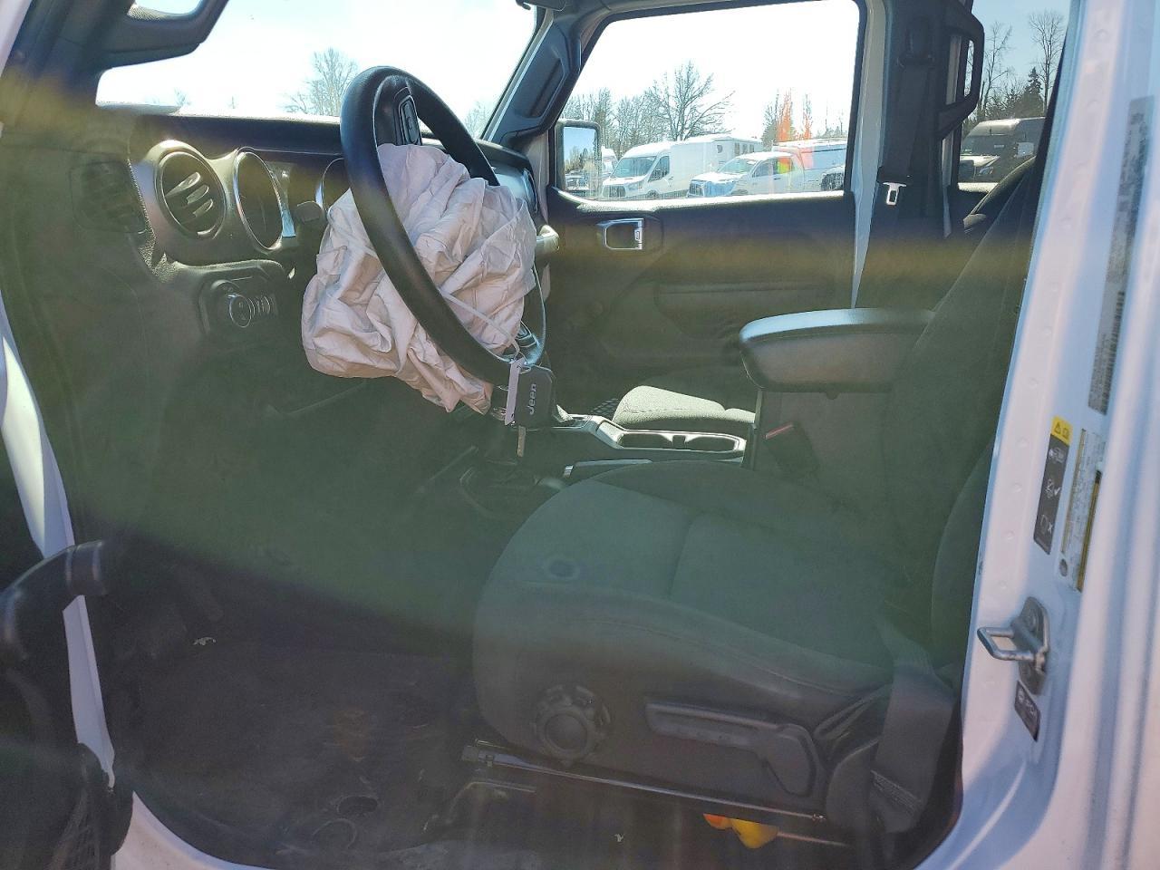 2021 Jeep Gladiator Sport