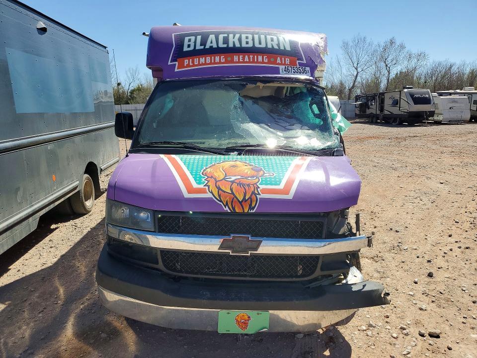 2020 Chev Rolet Express Delivery Truck