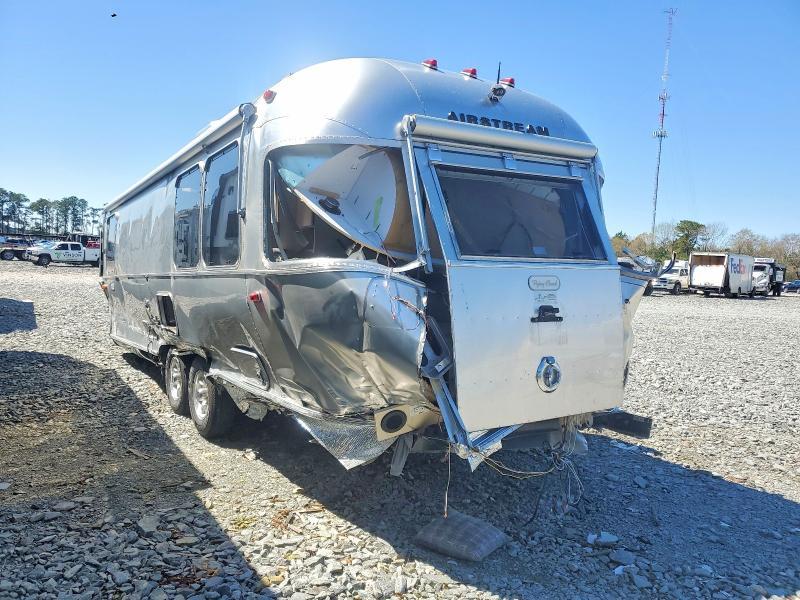 2021 Airstream Camper
