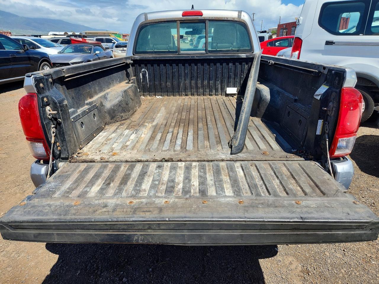 2018 Toyota Tacoma SR