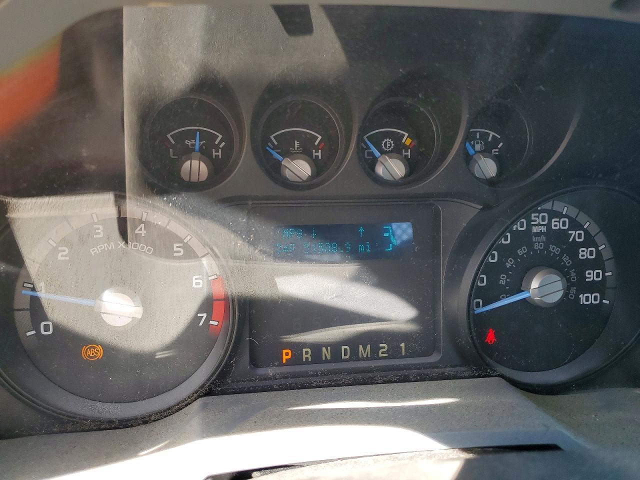 2011 Ford F350 Super Duty Flatbed Truck