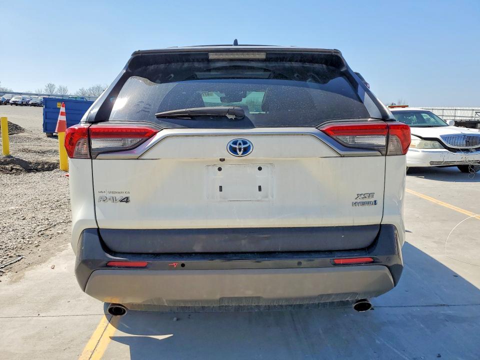 2020 Toyota Rav4 Hybrid xse