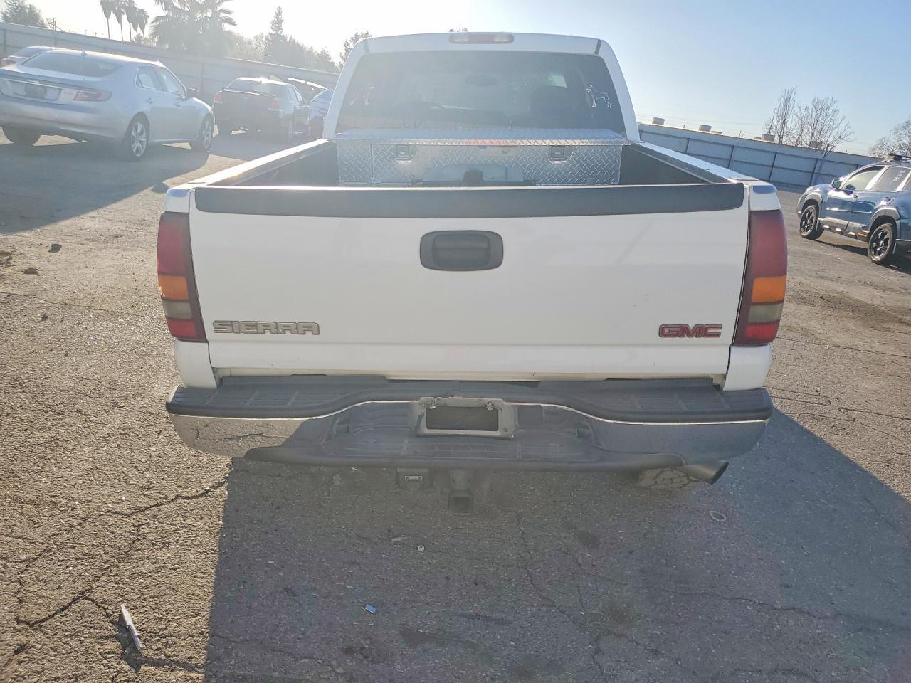 2002 GMC Sierra K2500 Heavy Duty