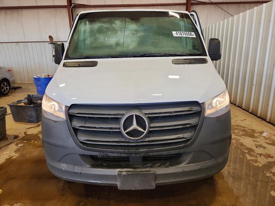 2024 Mercedes-Benz 2024 Mercedes Benz Sprinter 2500 907 (vs30) Delive