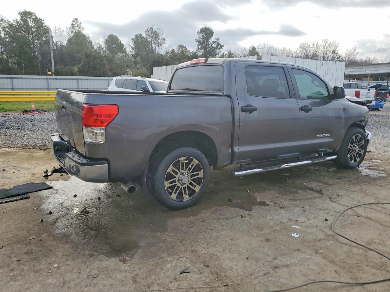 2013 Toyota Tundra Grade