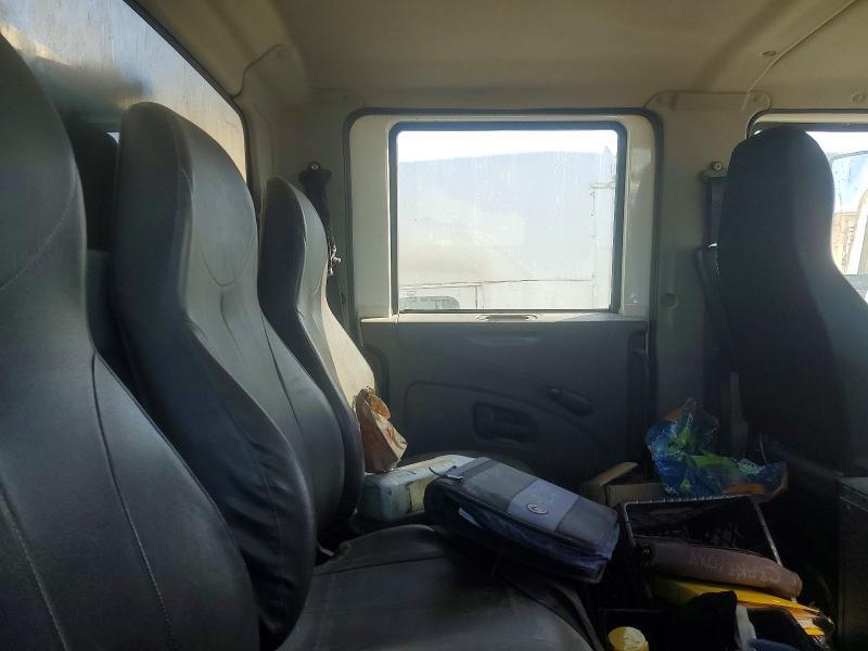 2010 International 7400 Utility / Service Truck