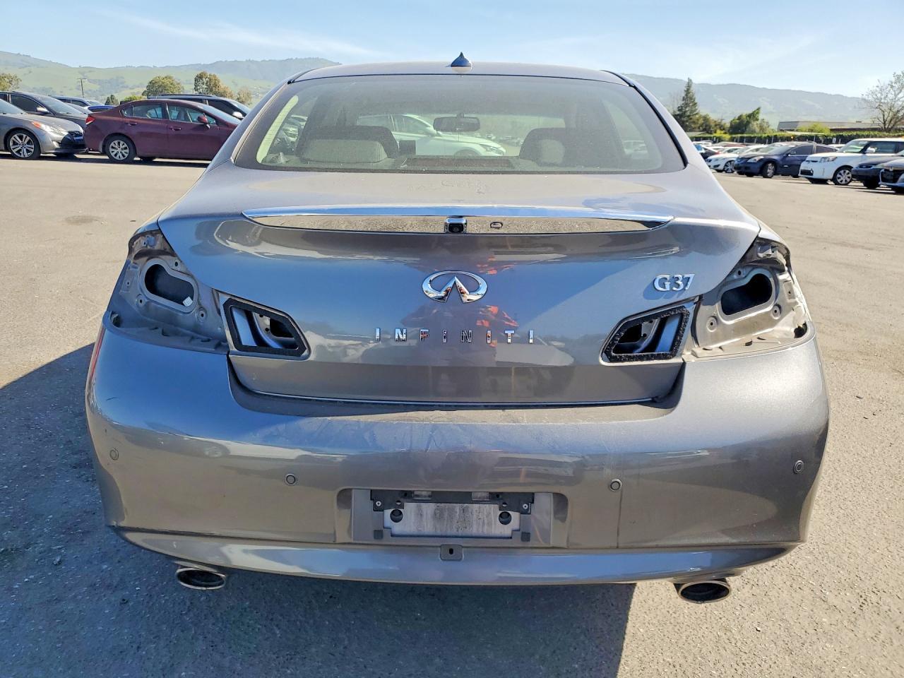 2013 Infiniti G37 Sedan Journey