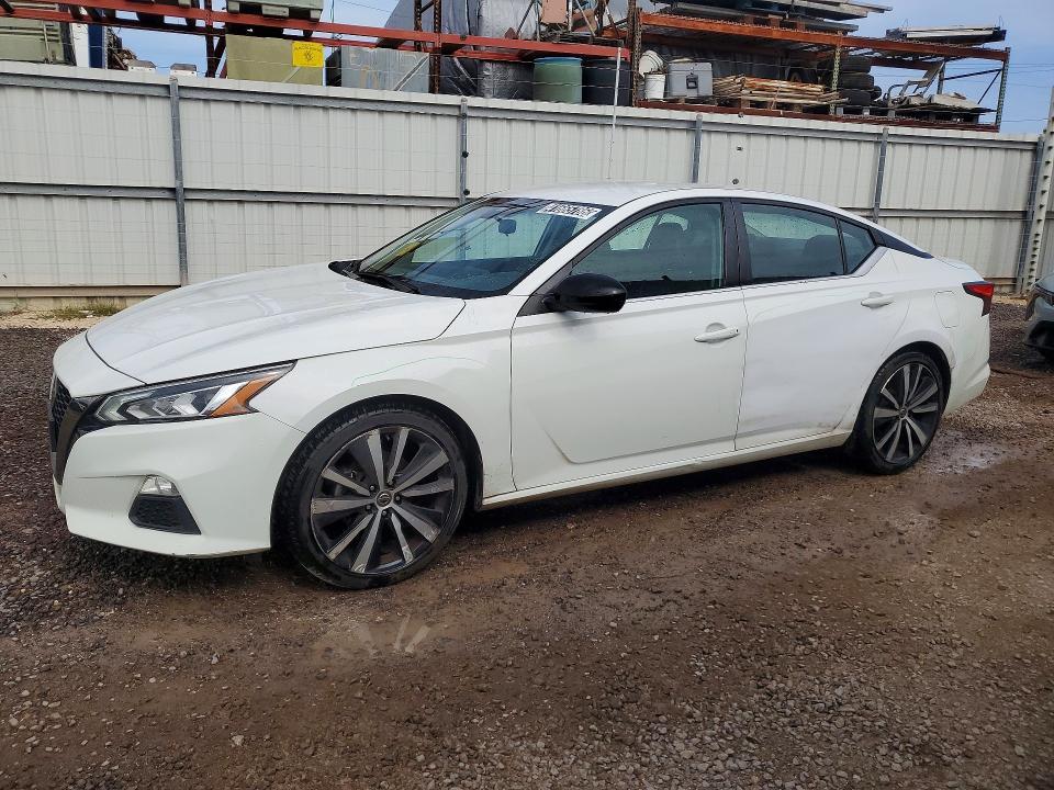 2021 Nissan Altima 2.5 sr