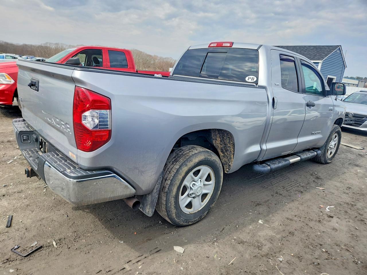 2018 Toyota Tundra SR5