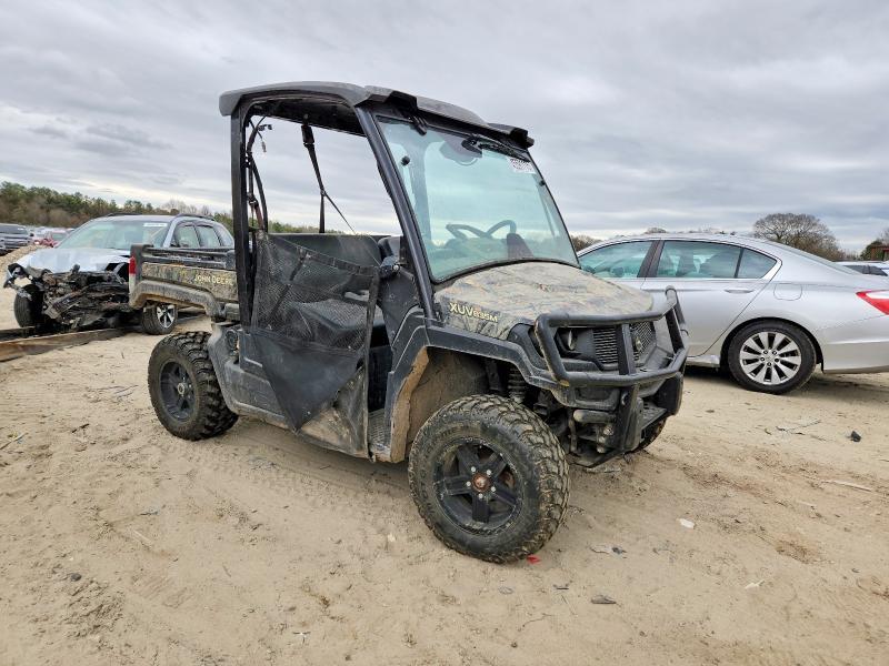 2019 John Deere XUV835M Utility Vehicle