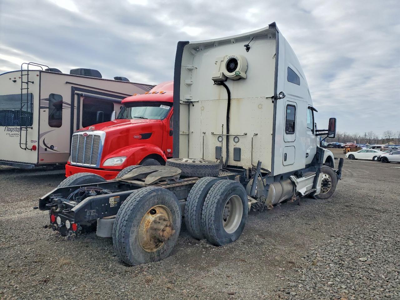 2023 Kenworth Construction T680