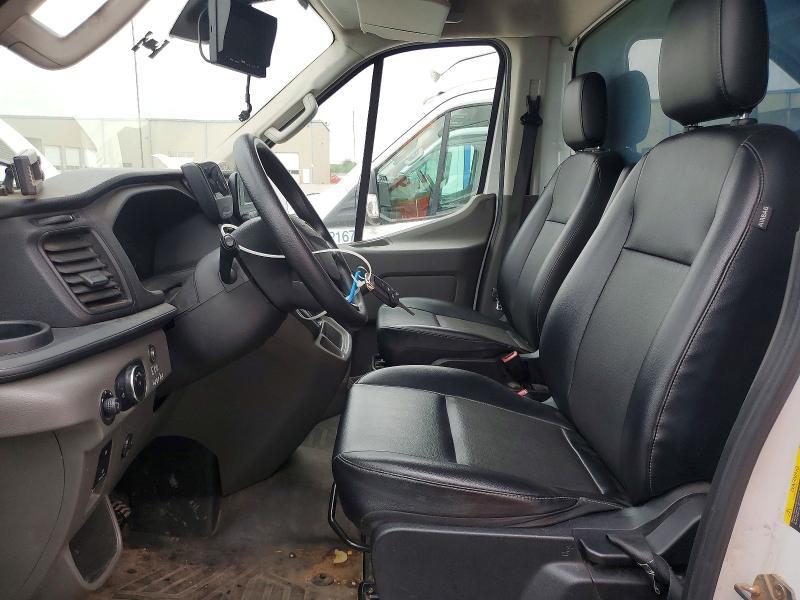 2022 Ford Transit Delivery Truck