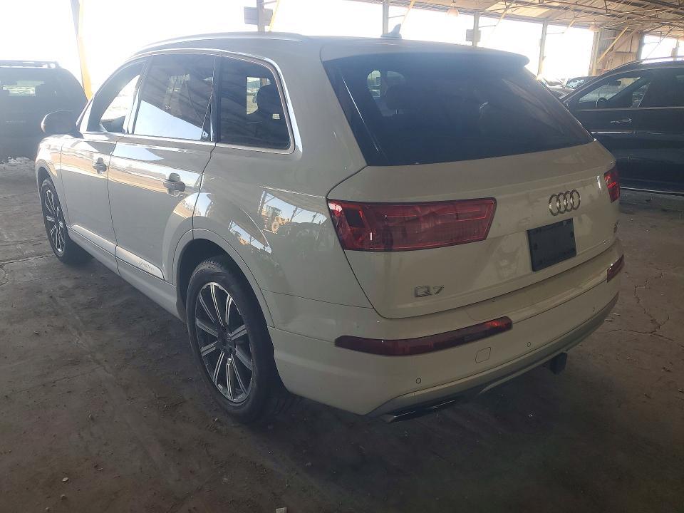 2017 Audi Q7 Premium Plus