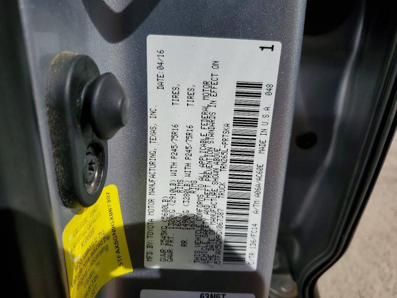 2016 Toyota Tacoma SR5