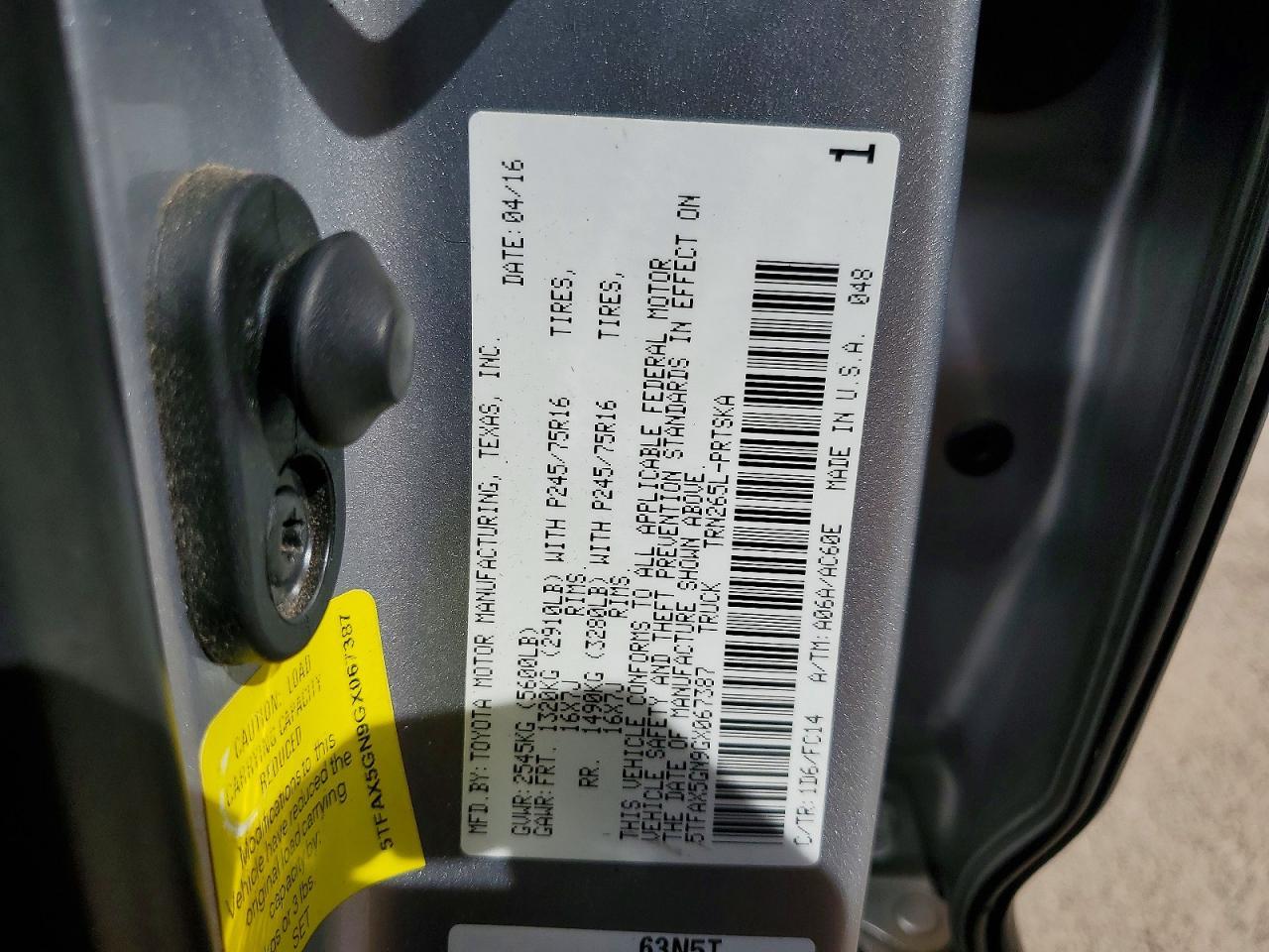 2016 Toyota Tacoma SR5