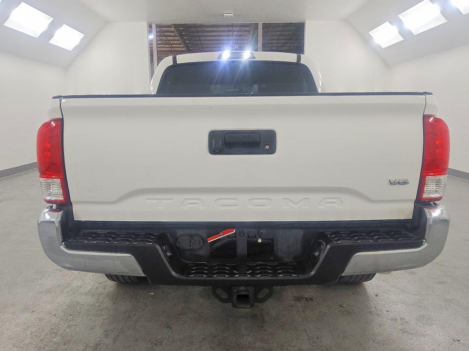 2017 Toyota Tacoma SR5 V6