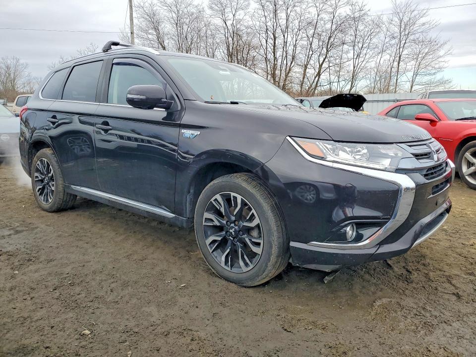 2018 Mitsubishi Outlander se