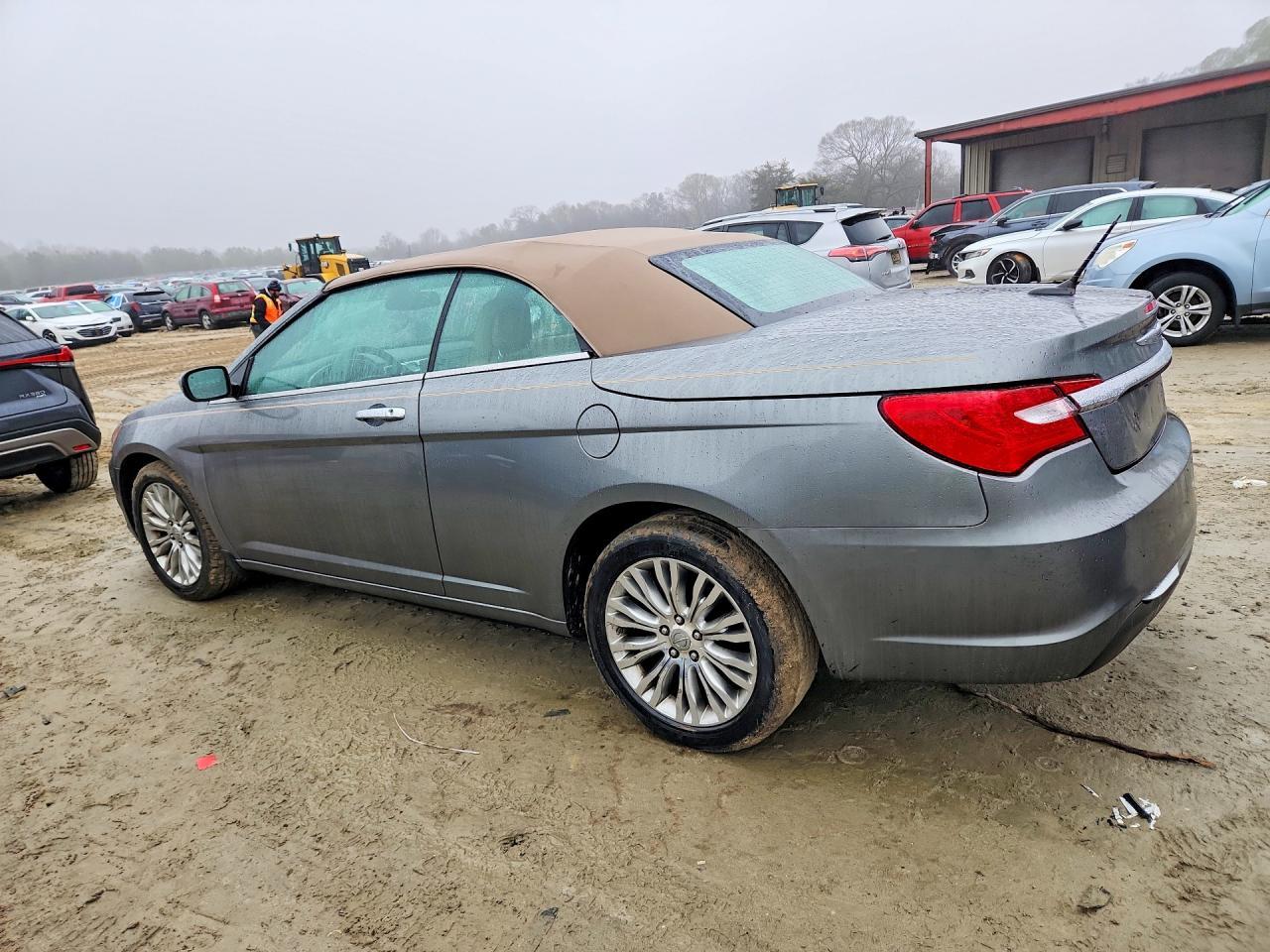 2012 Chrysler 200
