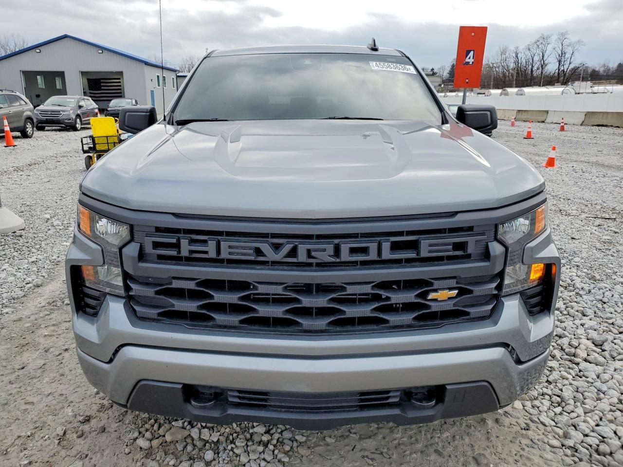 2024 Chevrolet Silverado K1500 Custom