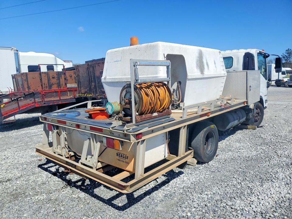 2009 Isuzu Npr Utility / Service Truck