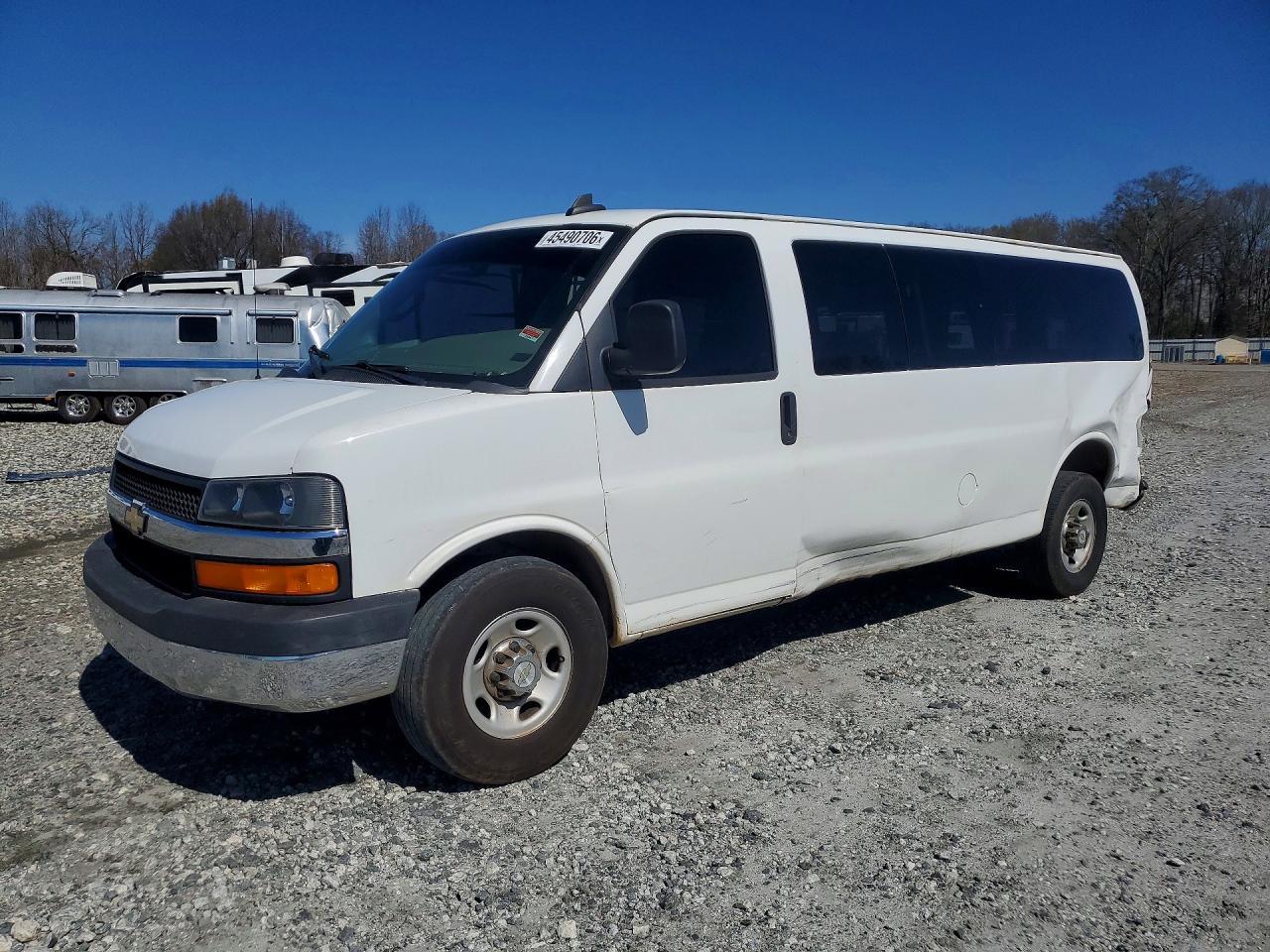 2016 Chevrolet Express G3500 LT