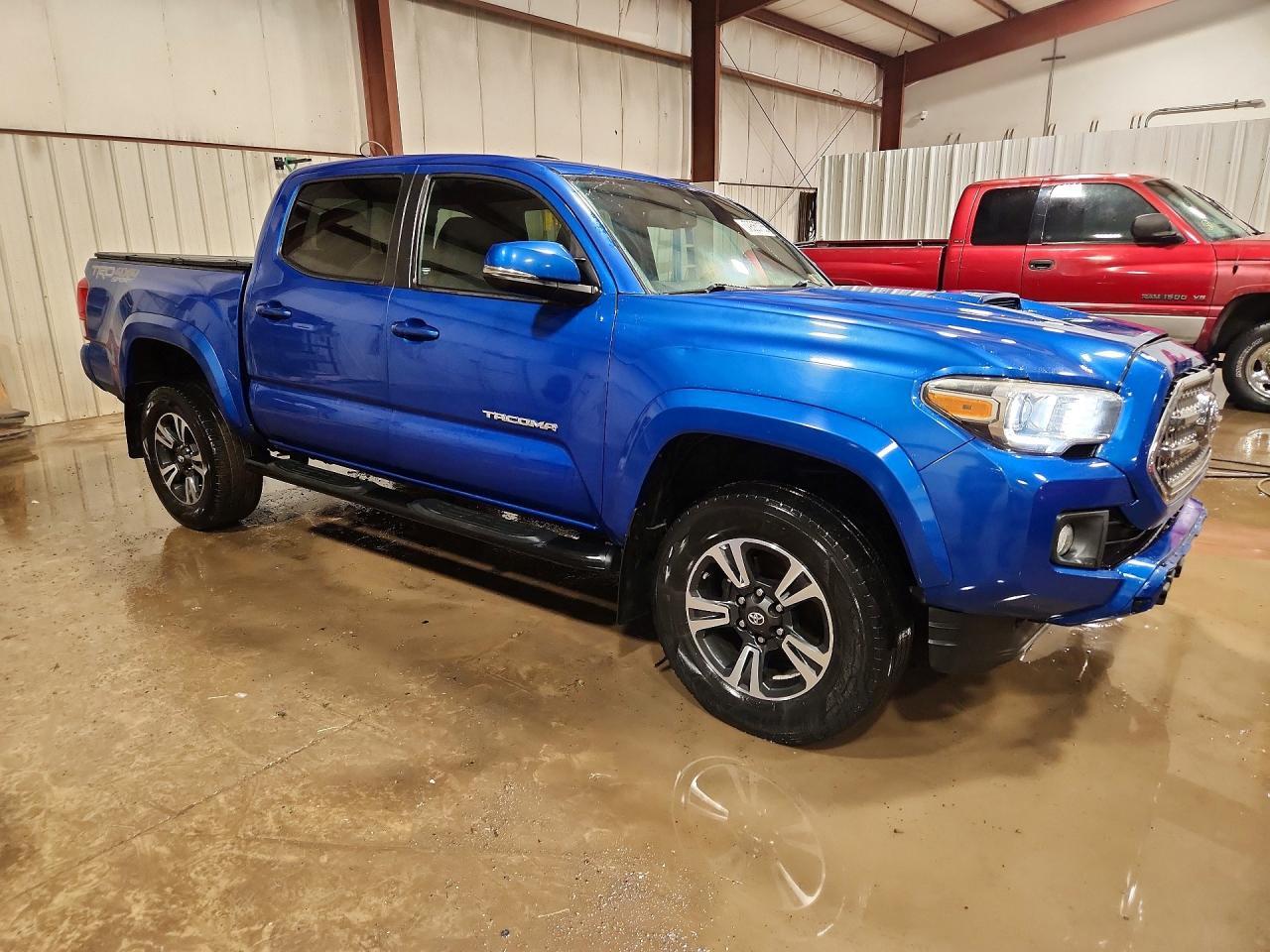 2017 Toyota Tacoma TRD Sport