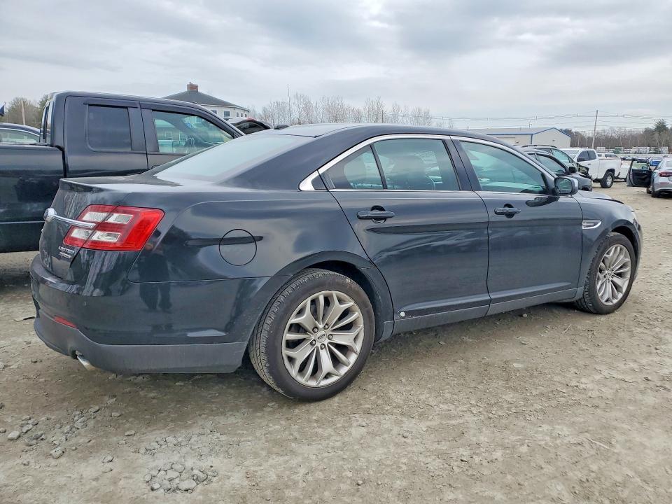 2019 Ford Taurus Limited