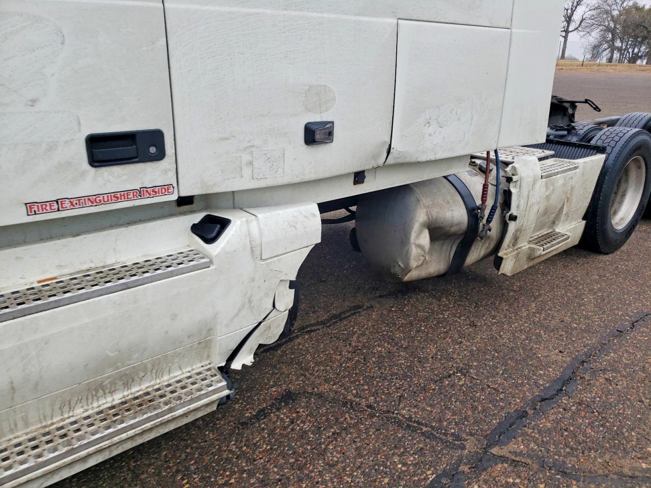2019 Volv O VNL Semi Truck