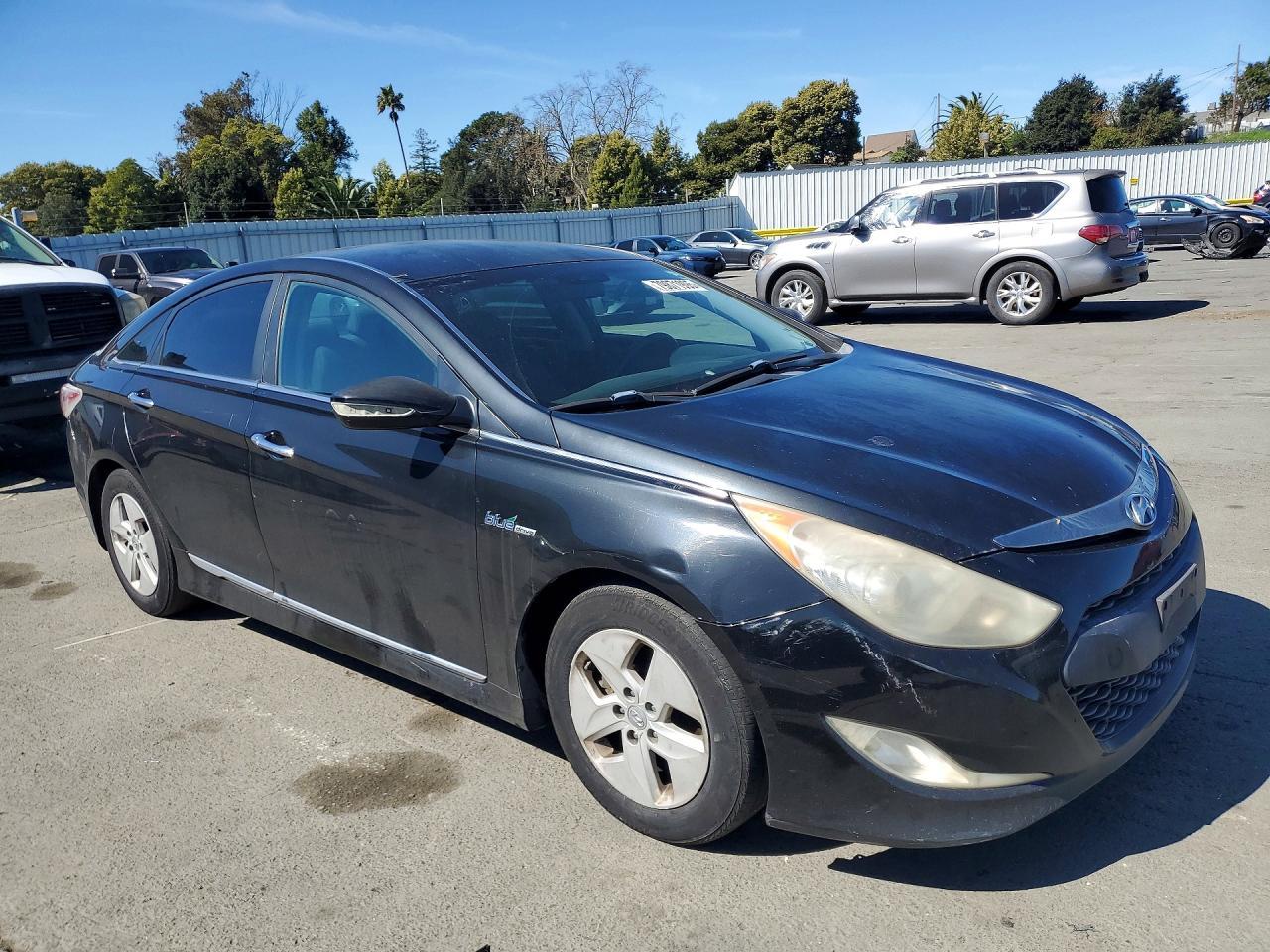 2011 Hyundai Sonata Hybrid Base
