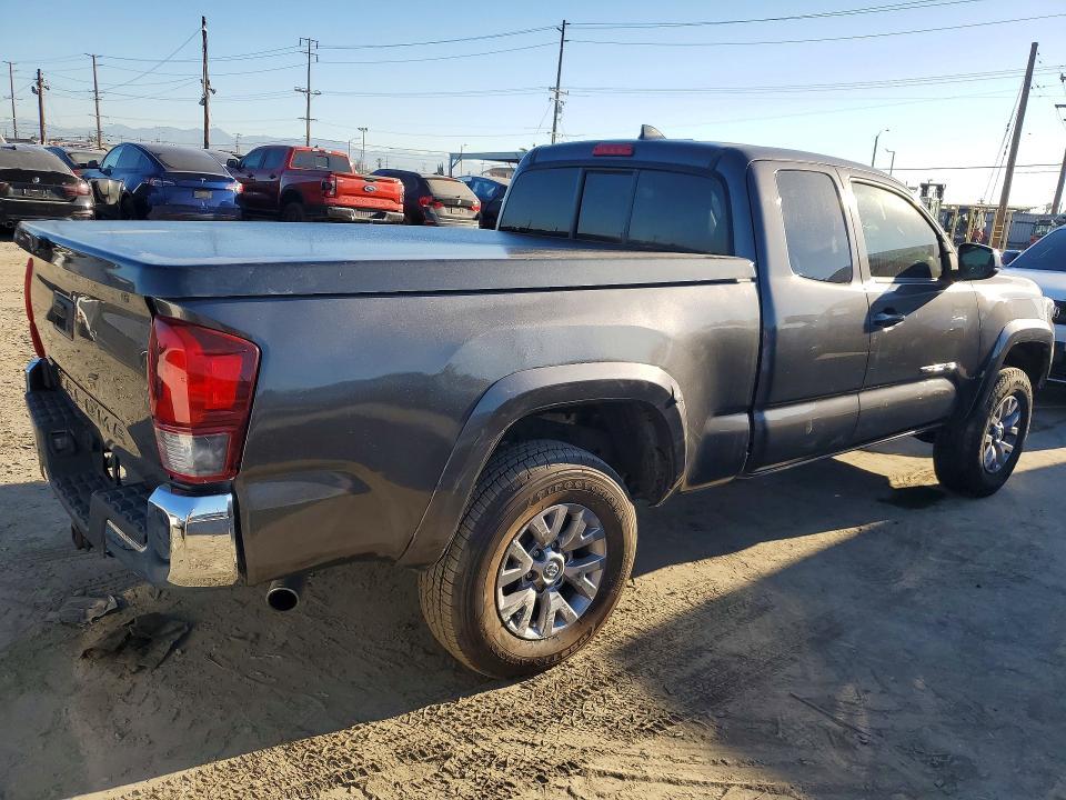 2018 Toyota Tacoma SR5 V6