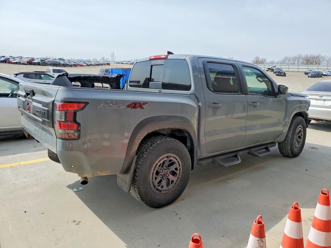 2025 Nissan Frontier PRO-4X