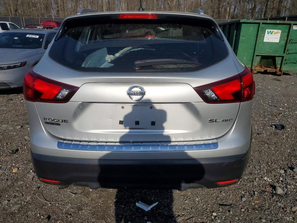 2018 Nissan Rogue Sport sl