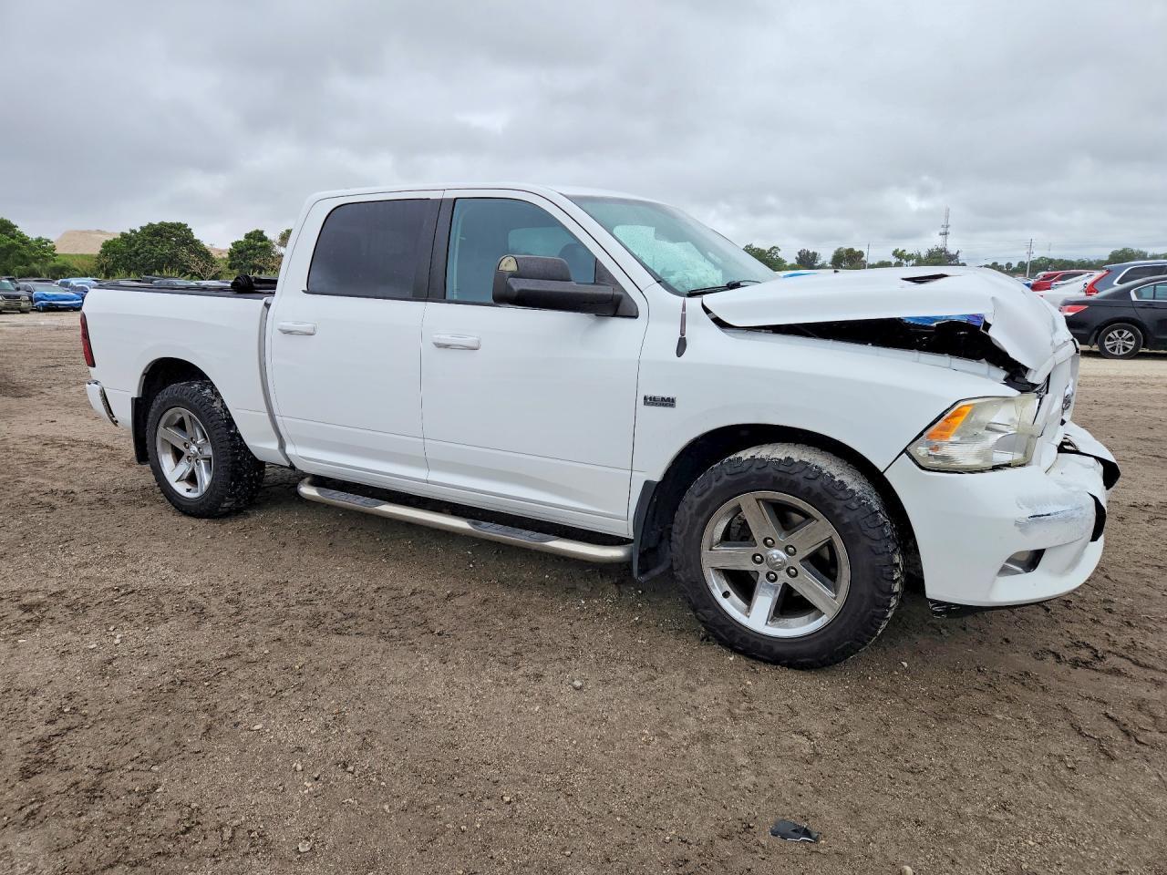 2012 Dodge RAM 1500 Sport