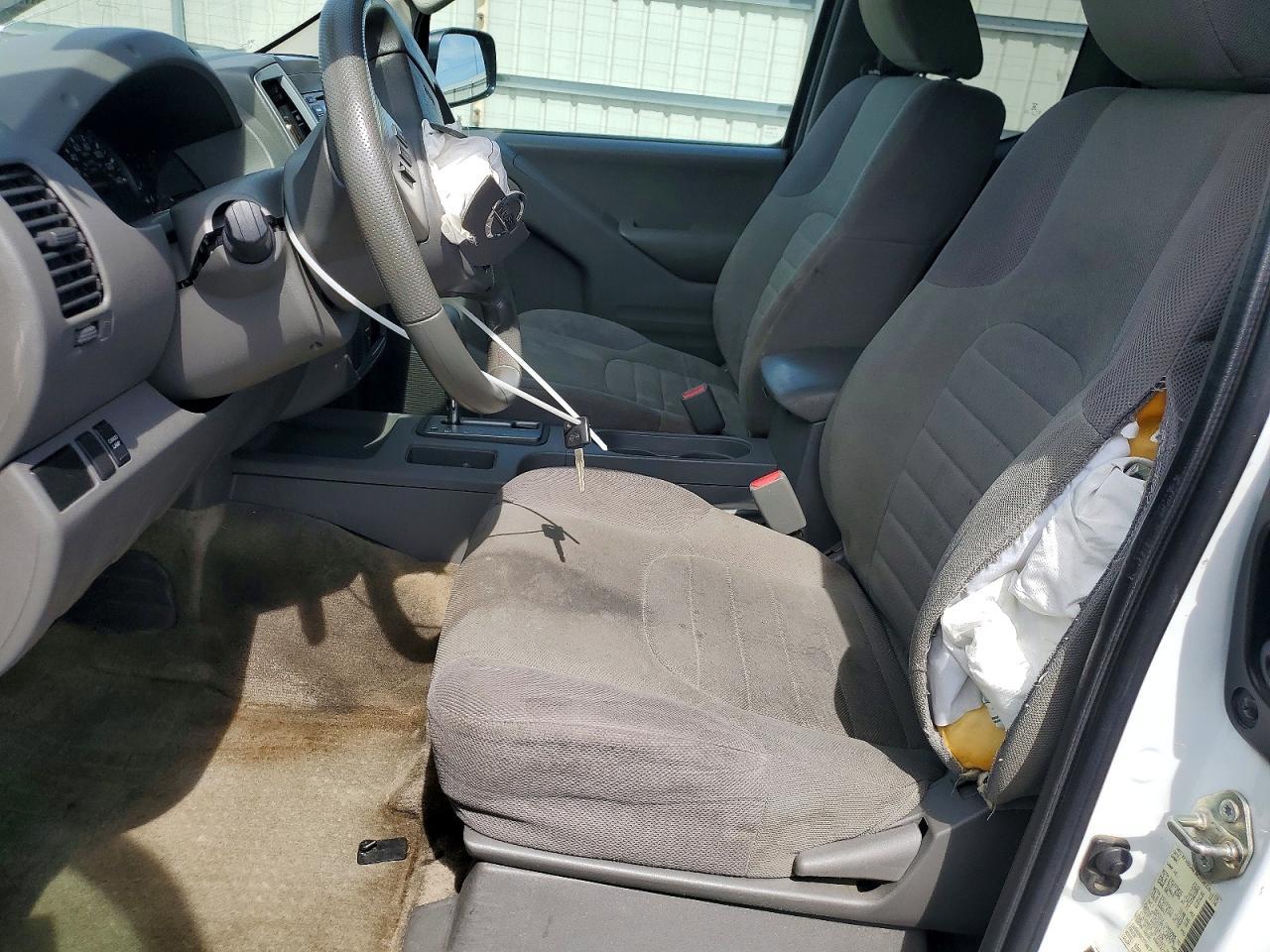 2017 Nissan Frontier S