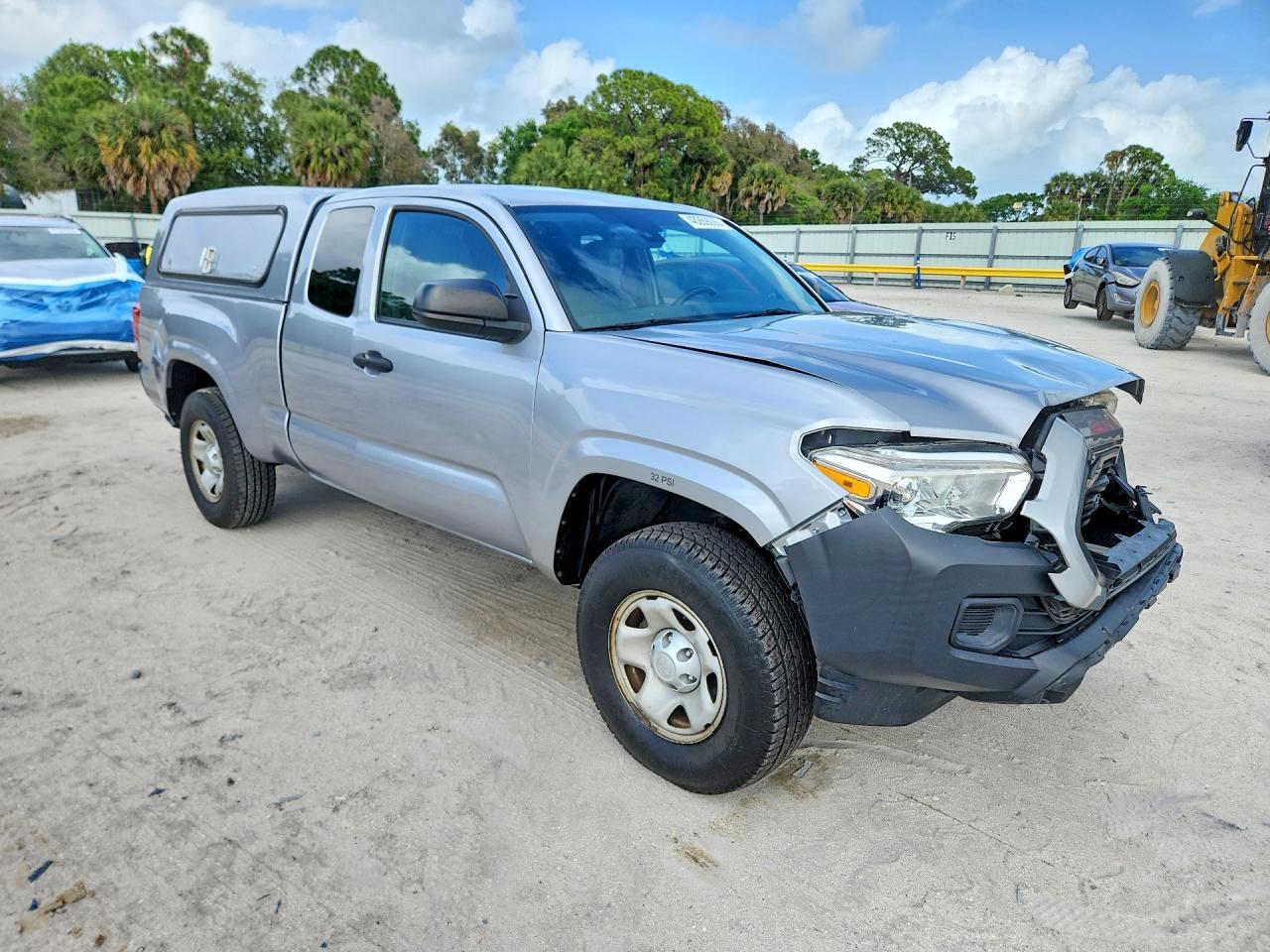 2019 Toyota Tacoma SR
