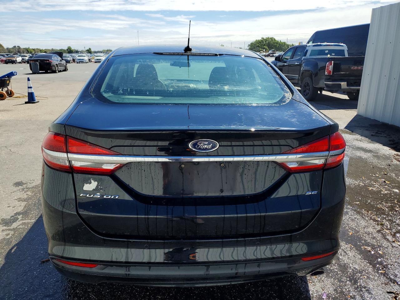 2018 Ford Fusion se