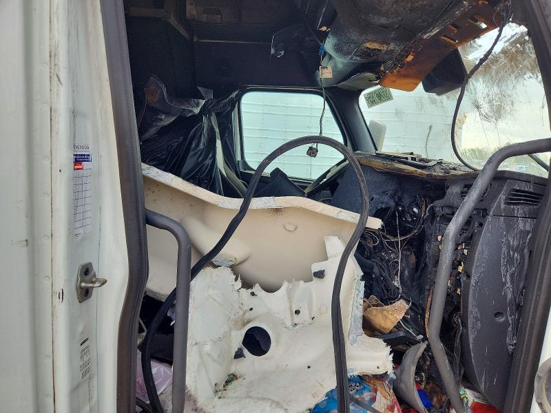 2020 Freightliner Cascadia Semi Truck