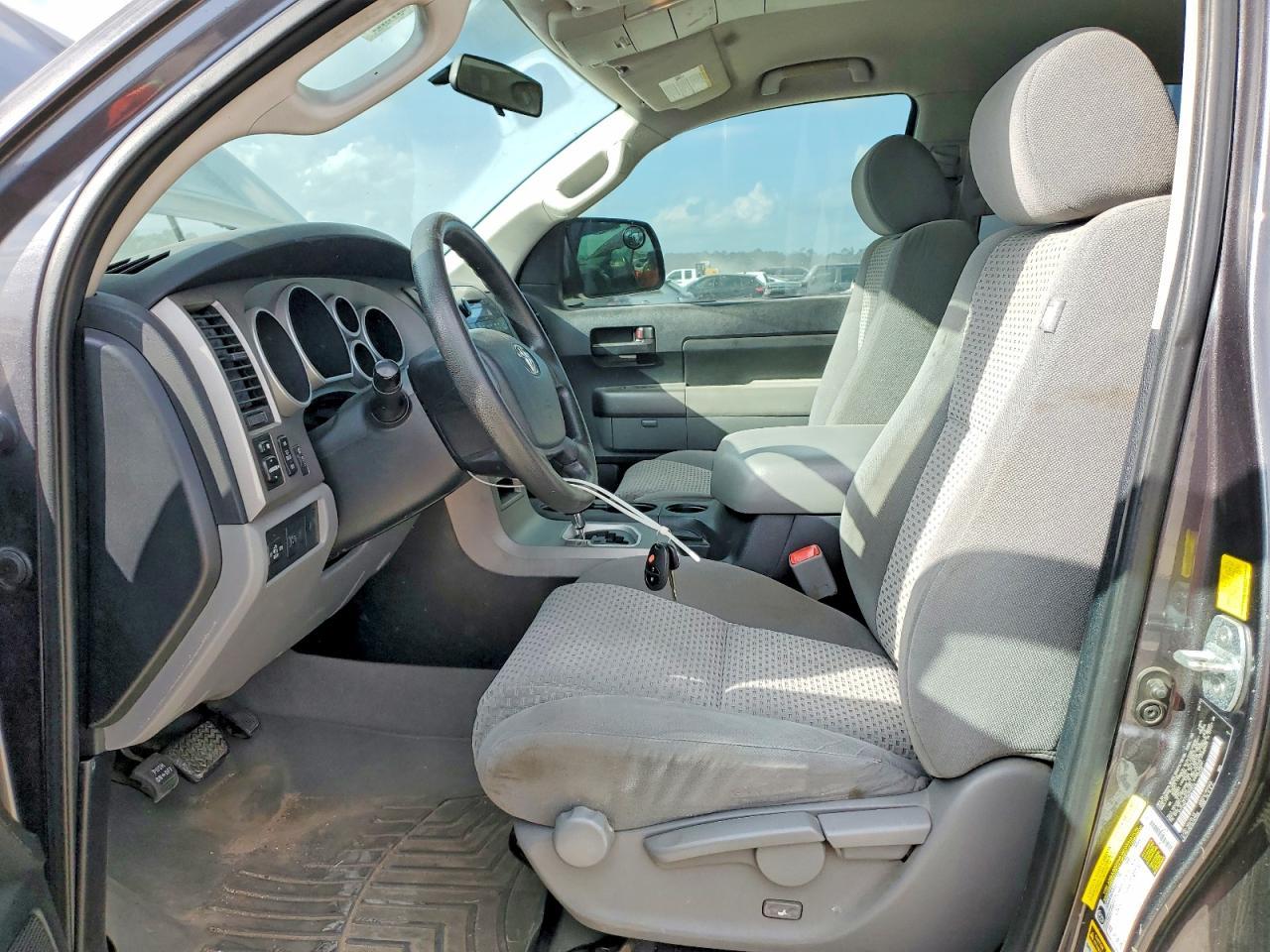 2011 Toyota Tundra Grade