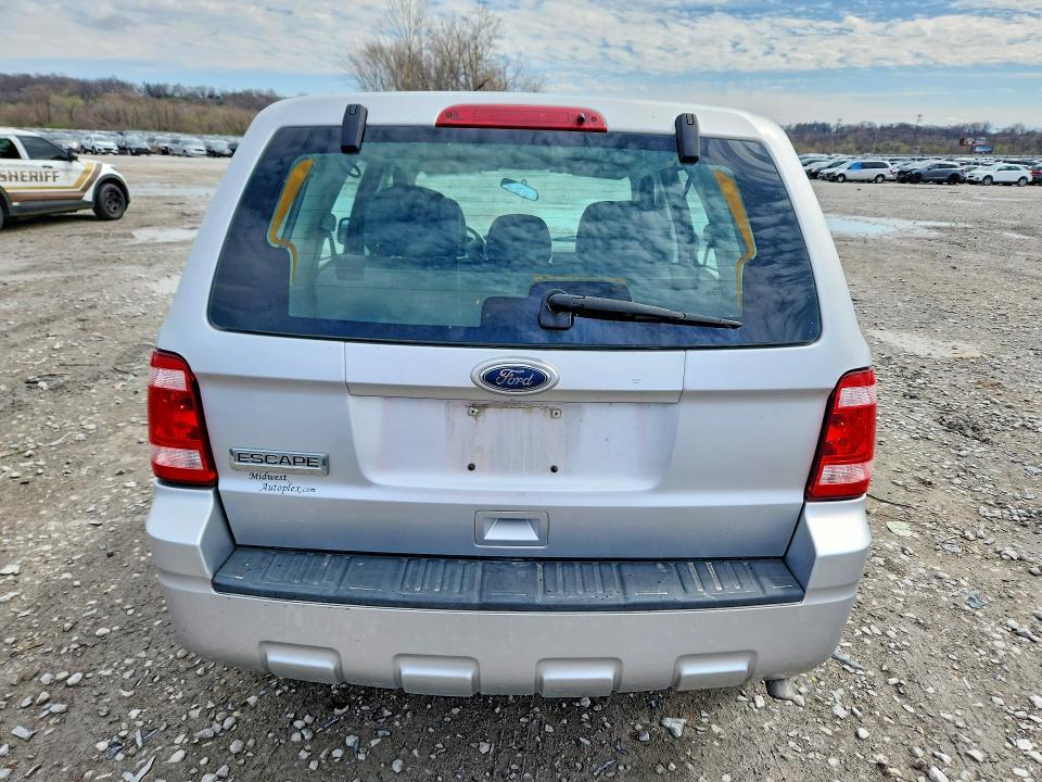 2010 Ford Escape xls