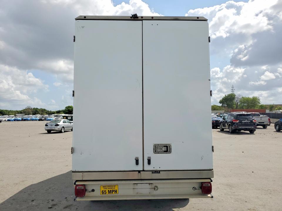 2020 Ford Transit Delivery Truck