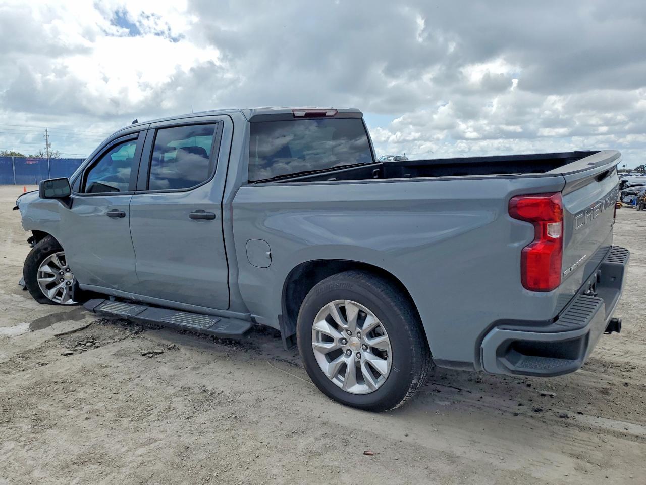 2024 Chevrolet Silverado C1500 Custom